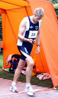 Emil Wingstedt - The first step to the win - EOC2004 - photo: F. Polekshanov - Orienteering